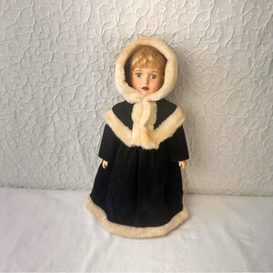 Vintage Porcelain Doll Treasure Collection Kids Toy Antique -fig